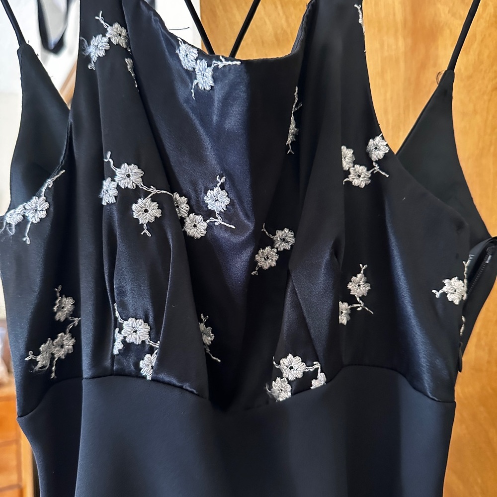Zum Zum by Niki Livas Black and Silver/white  Midi Dress